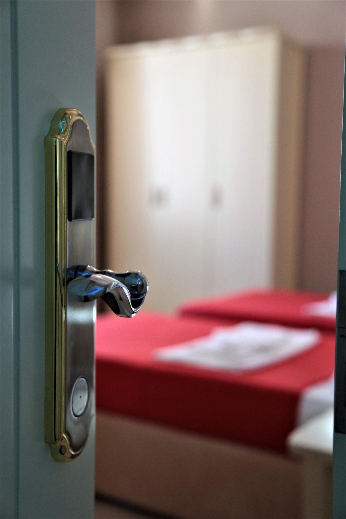 דורס Hotel Veliera מראה חיצוני תמונה