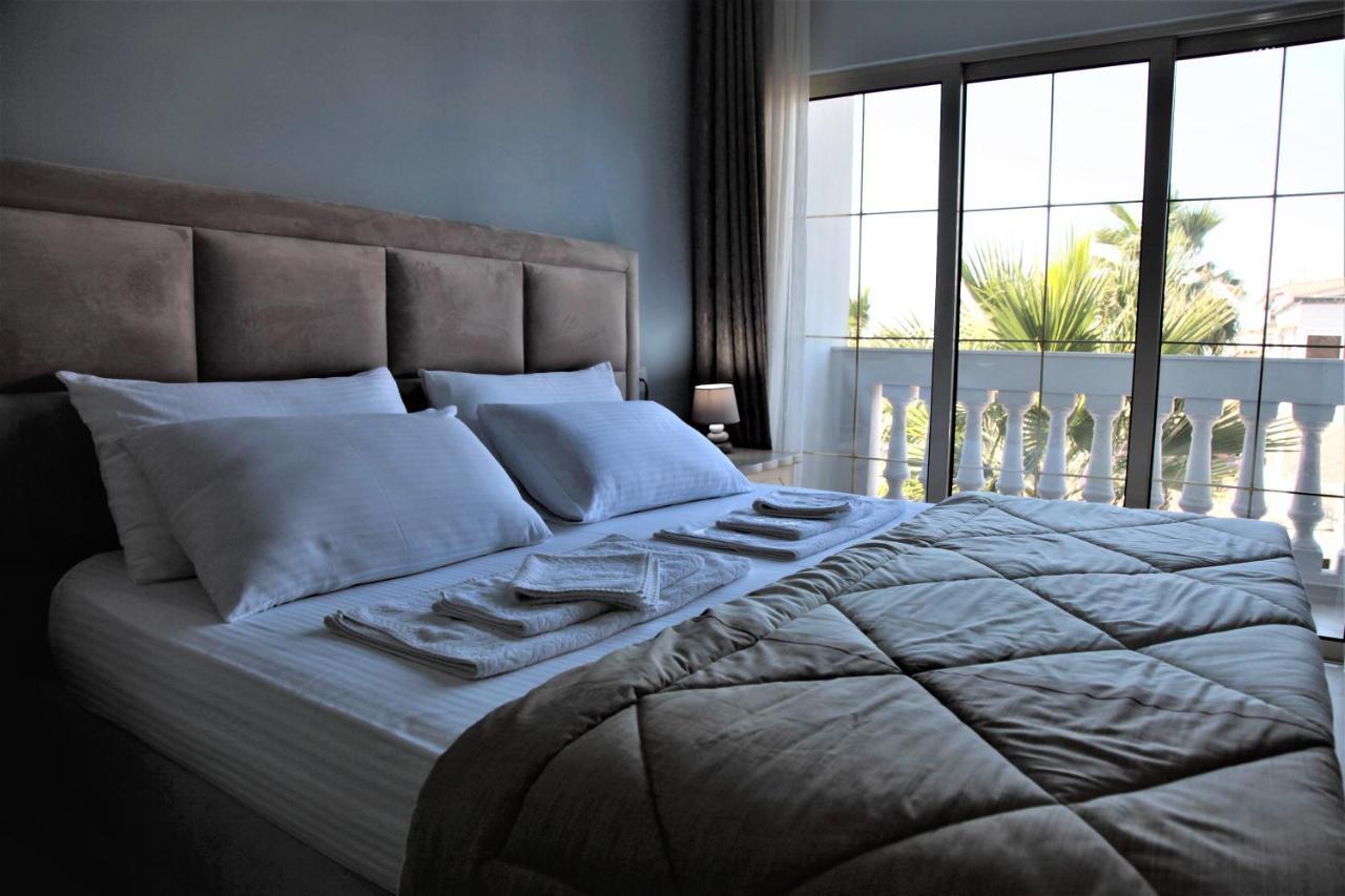 דורס Hotel Veliera מראה חיצוני תמונה
